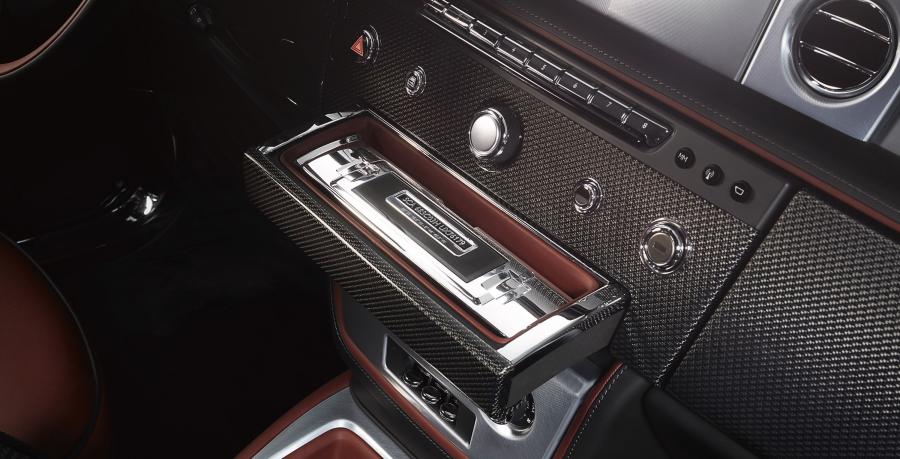  Rolls-Royce Phantom Zenith Collection 2016 года  (фото 9 из 11)